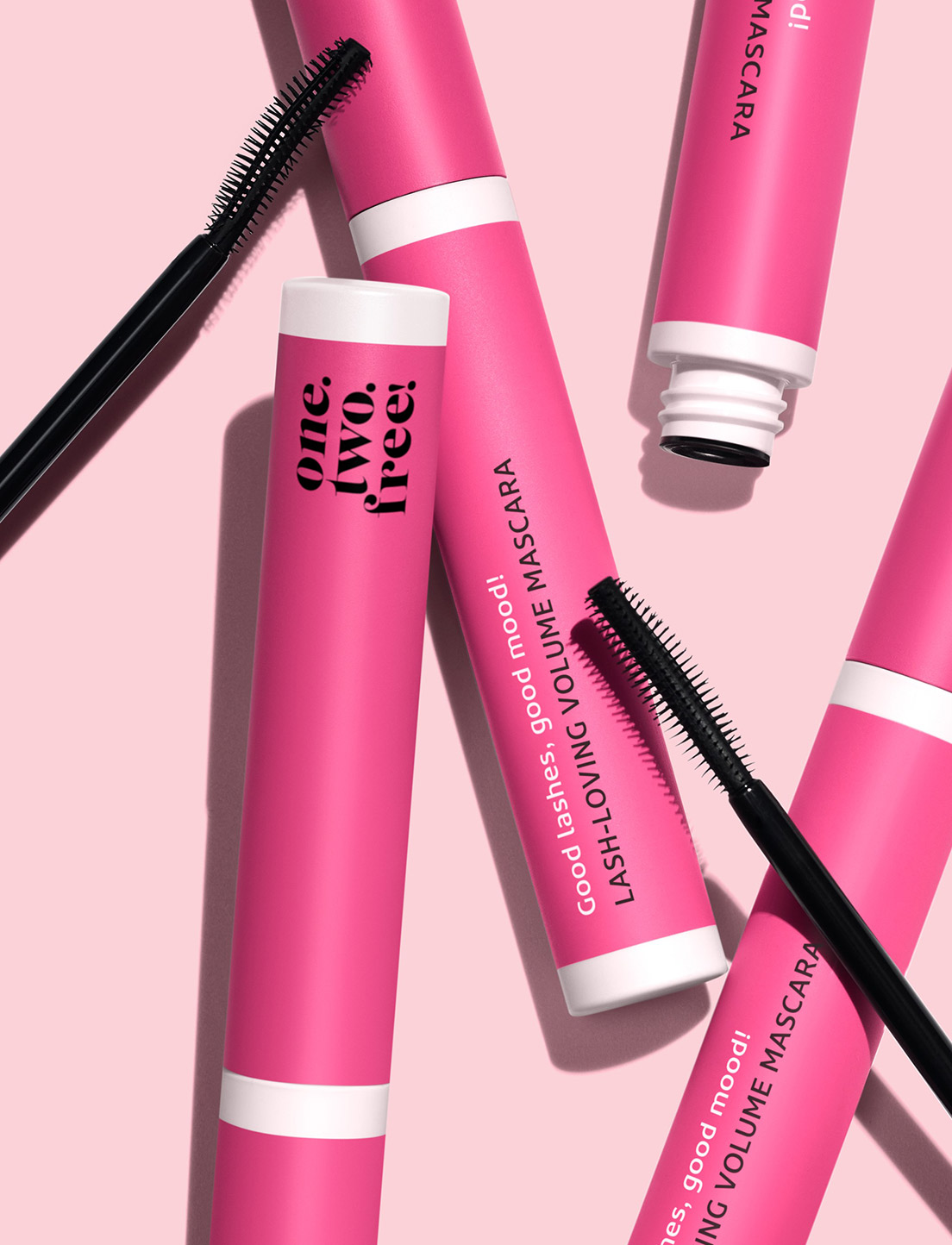 Lash-Loving Volume Mascara - product image slide number 1